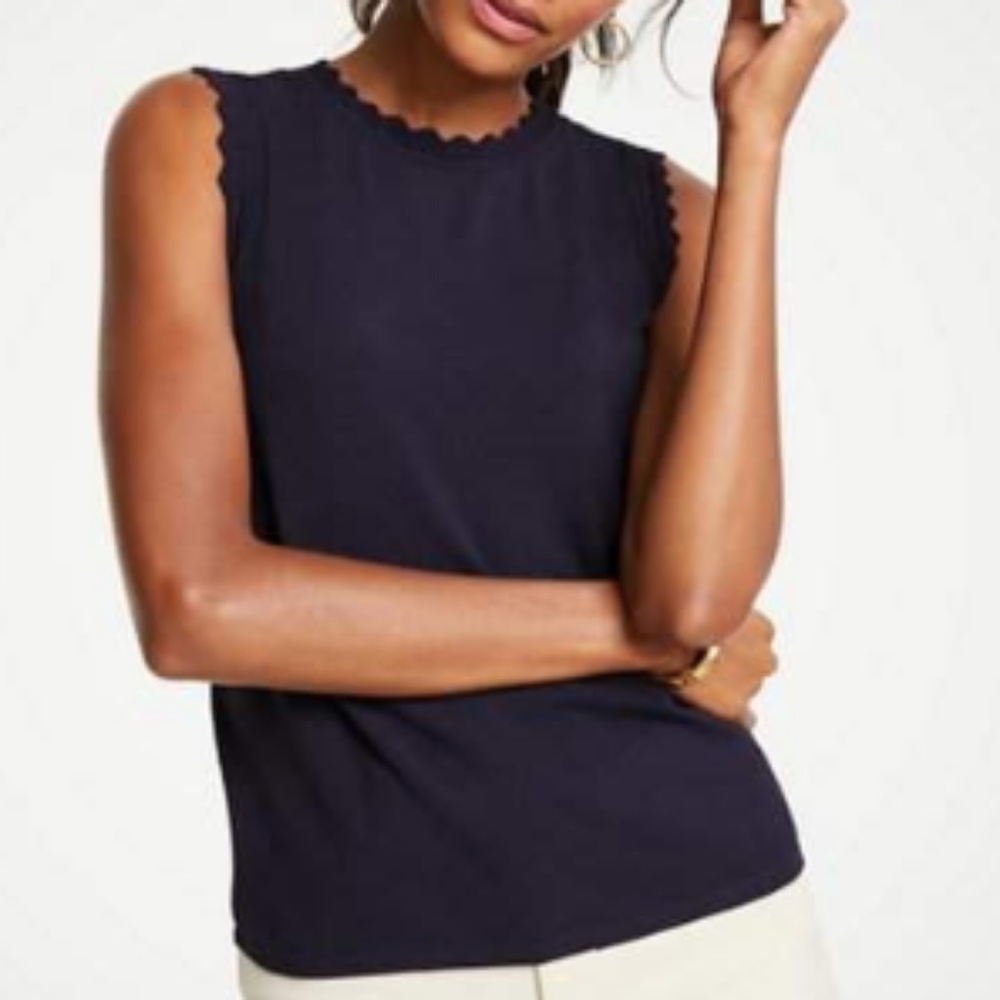 NWT! Ann Taylor Petite Scallop Trim Sleeveless Top